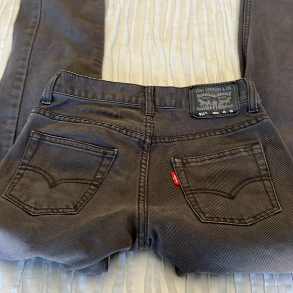 Boys Levi’s 511 size 10 regular gray corduroy textured. I’m skinny jeans. - Picture 7 of 8